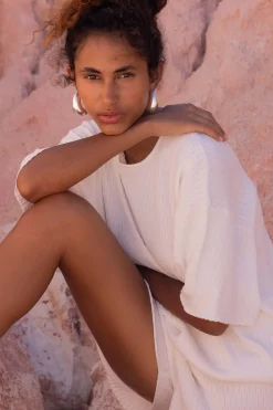 Women ARCAA  Jude T-Shirt - Cream