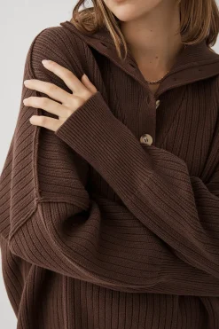 Women ARCAA Margo Button Up Sweater - Chocolate