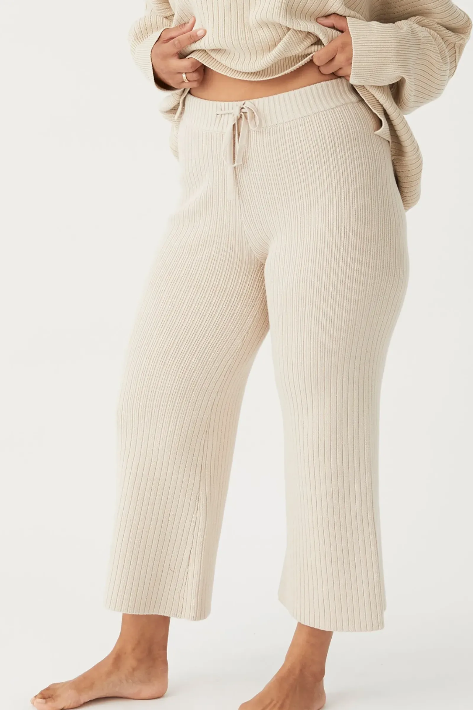 Women ARCAA Vera Knit Pants - Sand