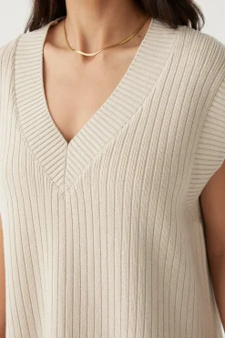 Women ARCAA Vera Knit Vest - Sand