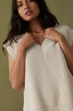Women ARCAA Vera Knit Vest - Sand