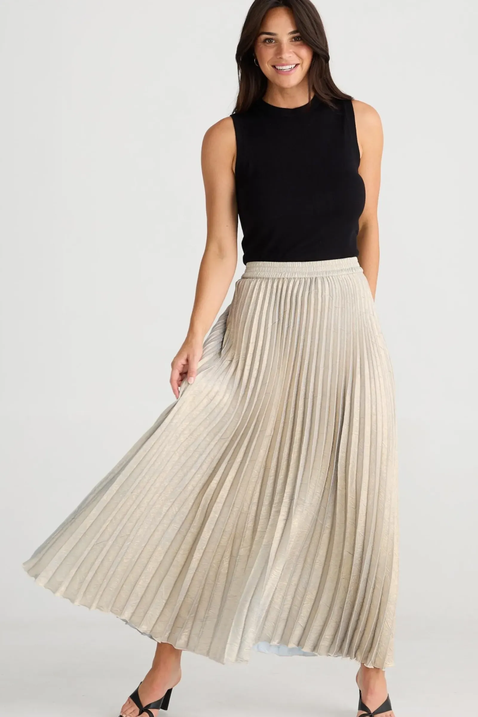 Women Brave & True Brave & True Alias Pleated Skirt - Champagne