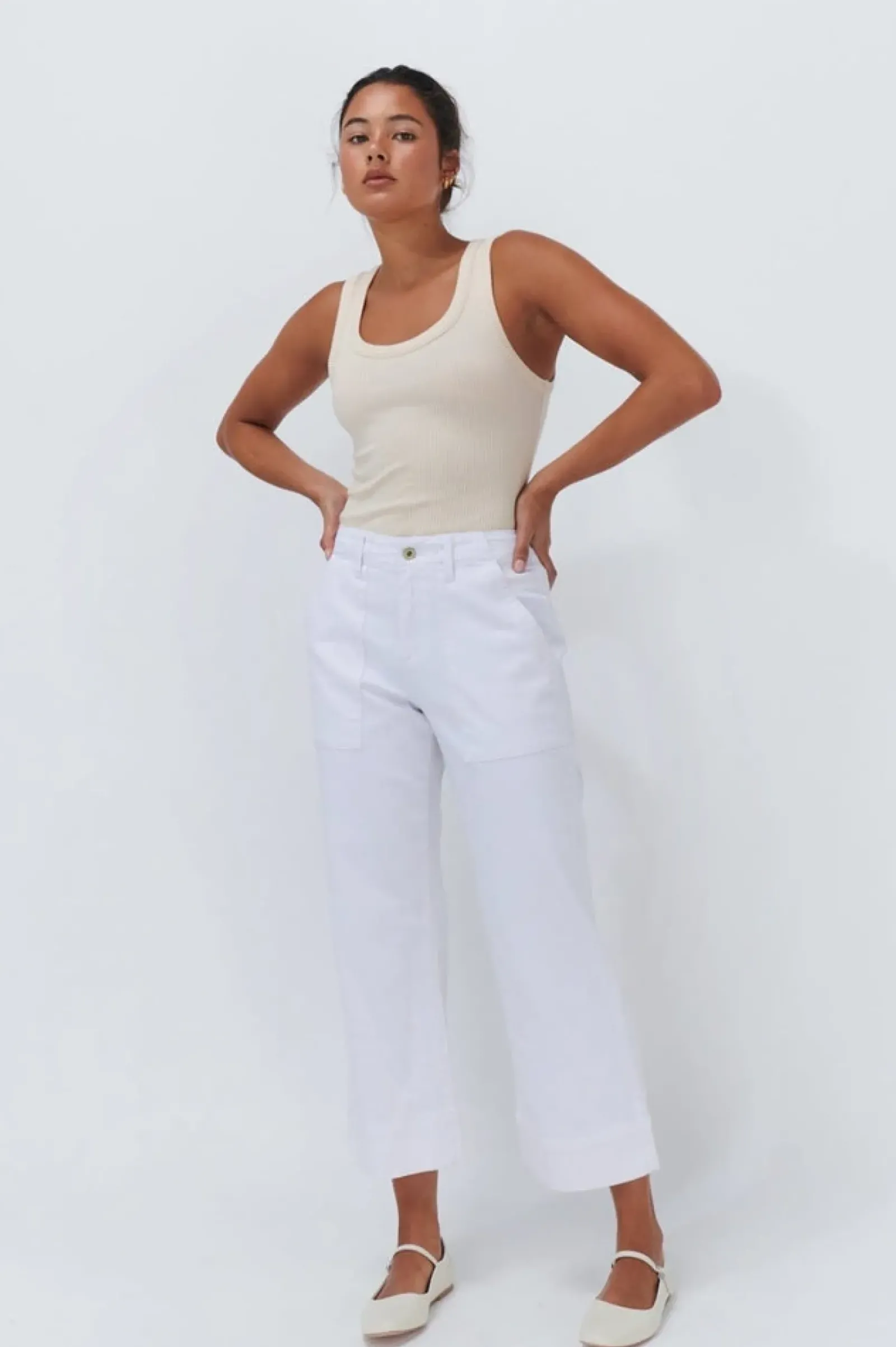 Women Kireina Celeste Pant- Cropped White
