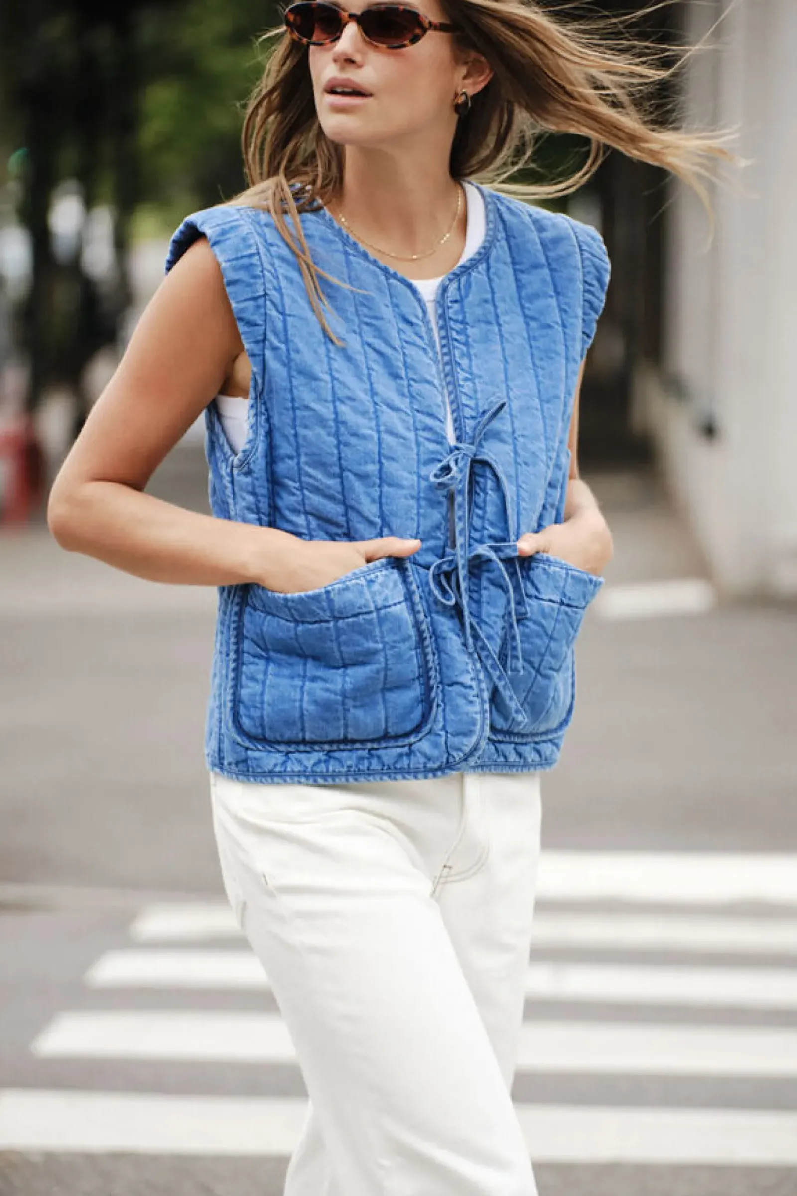 Women Ceres Life Tie Quilted Vest - Worn Blue