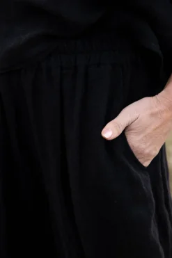 Women Eadie Lifestyle Eadie Arana Linen Pant - Black