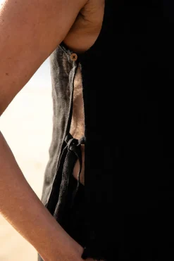 Women Eadie Lifestyle Eadie Nadia Linen Top - Black