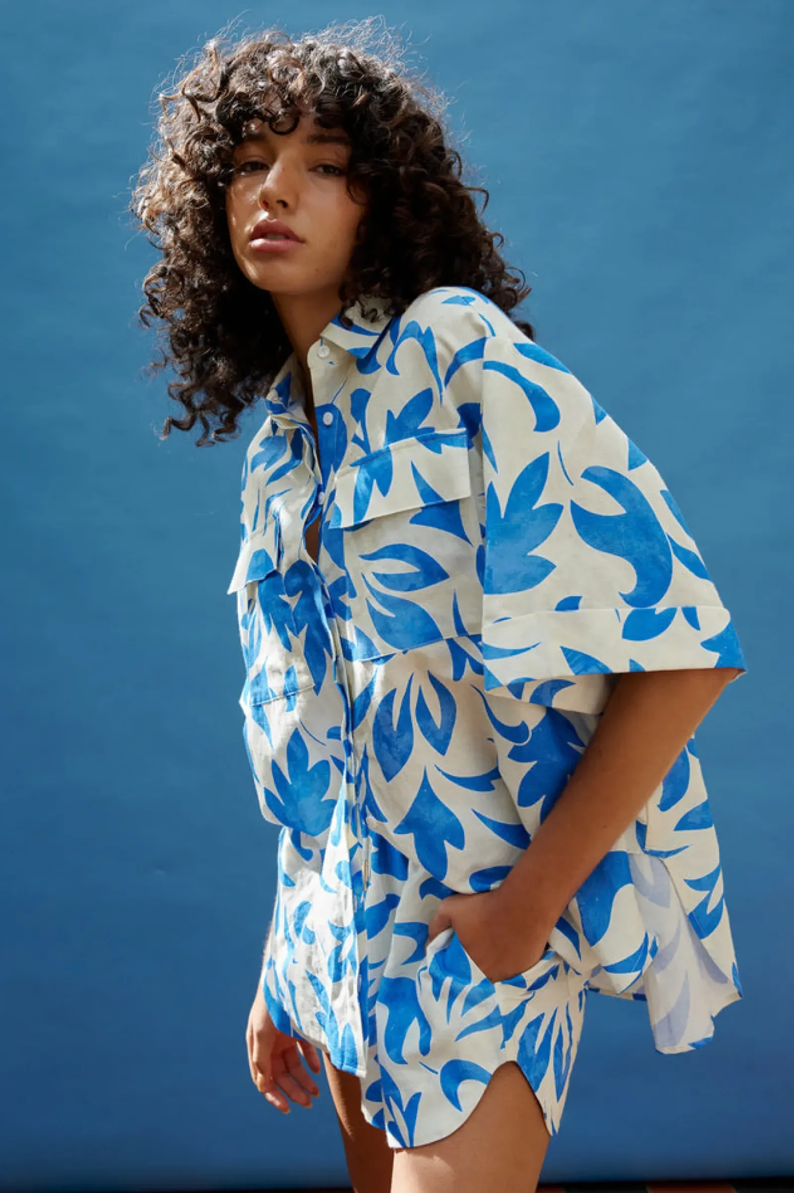 Women Kinney Juniper Shirt - Mosaic Blue