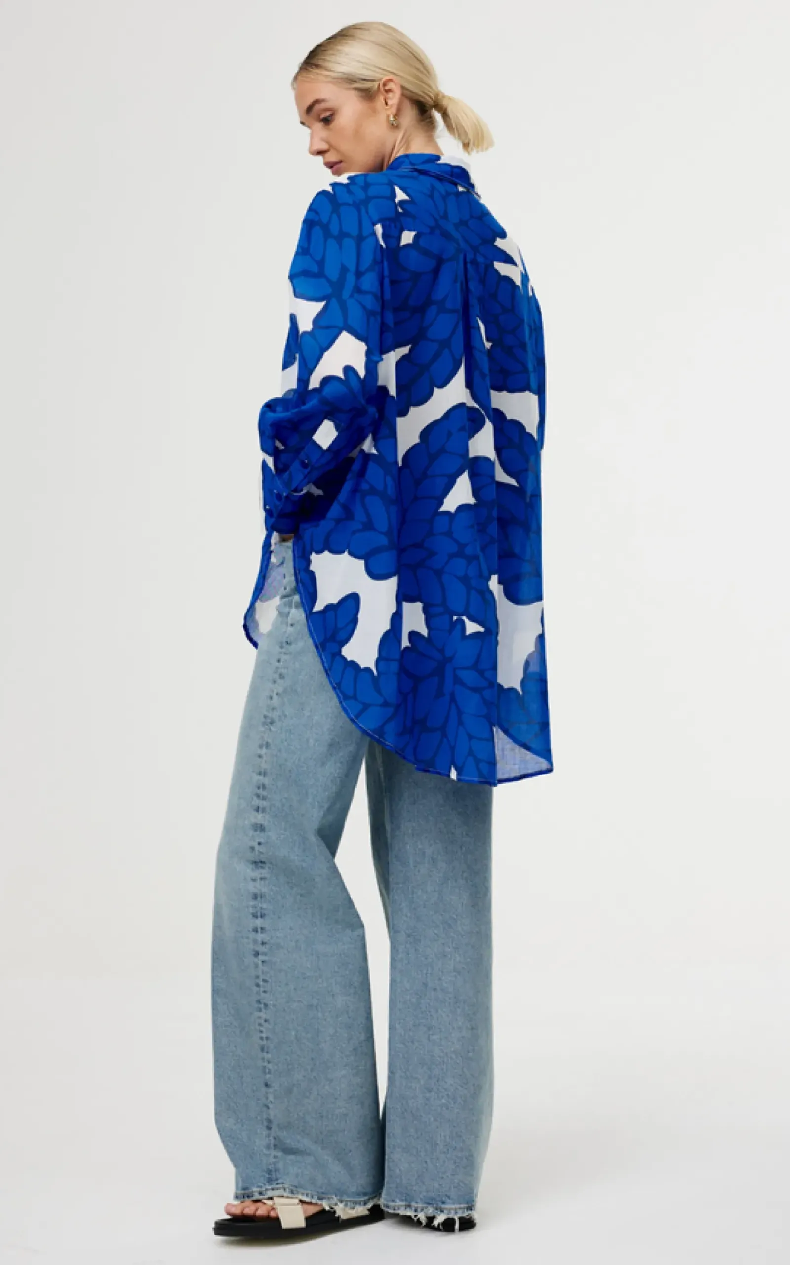 Women Kinney Noah Shirt- Cove