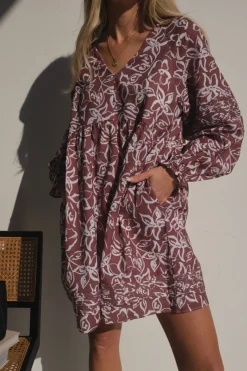 Women Lunar Fox Stevie Linen Dress - Sangria