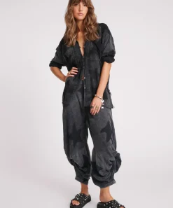 Women One Teaspoon Black Star Muslin Longline Shirt - Charcoal