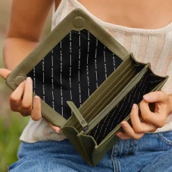 Status Anxiety Remnant Wallet - Khaki