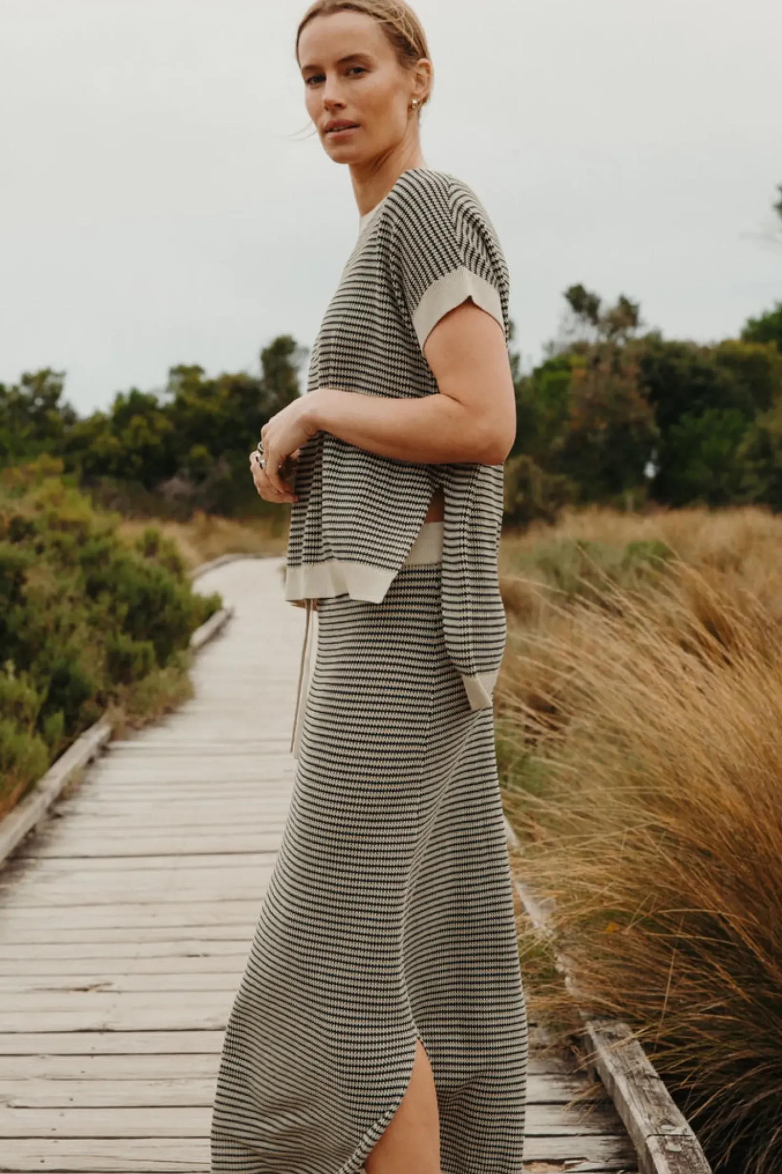 Women Talamaya Lattice Knitted Skirt - Washed Black & Soft Gold