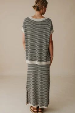 Women Talamaya Lattice Short Sleeve Pullover - Washed Black & Soft Gold