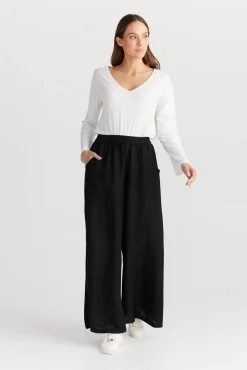 Women The Shanty Positano Pants - Black