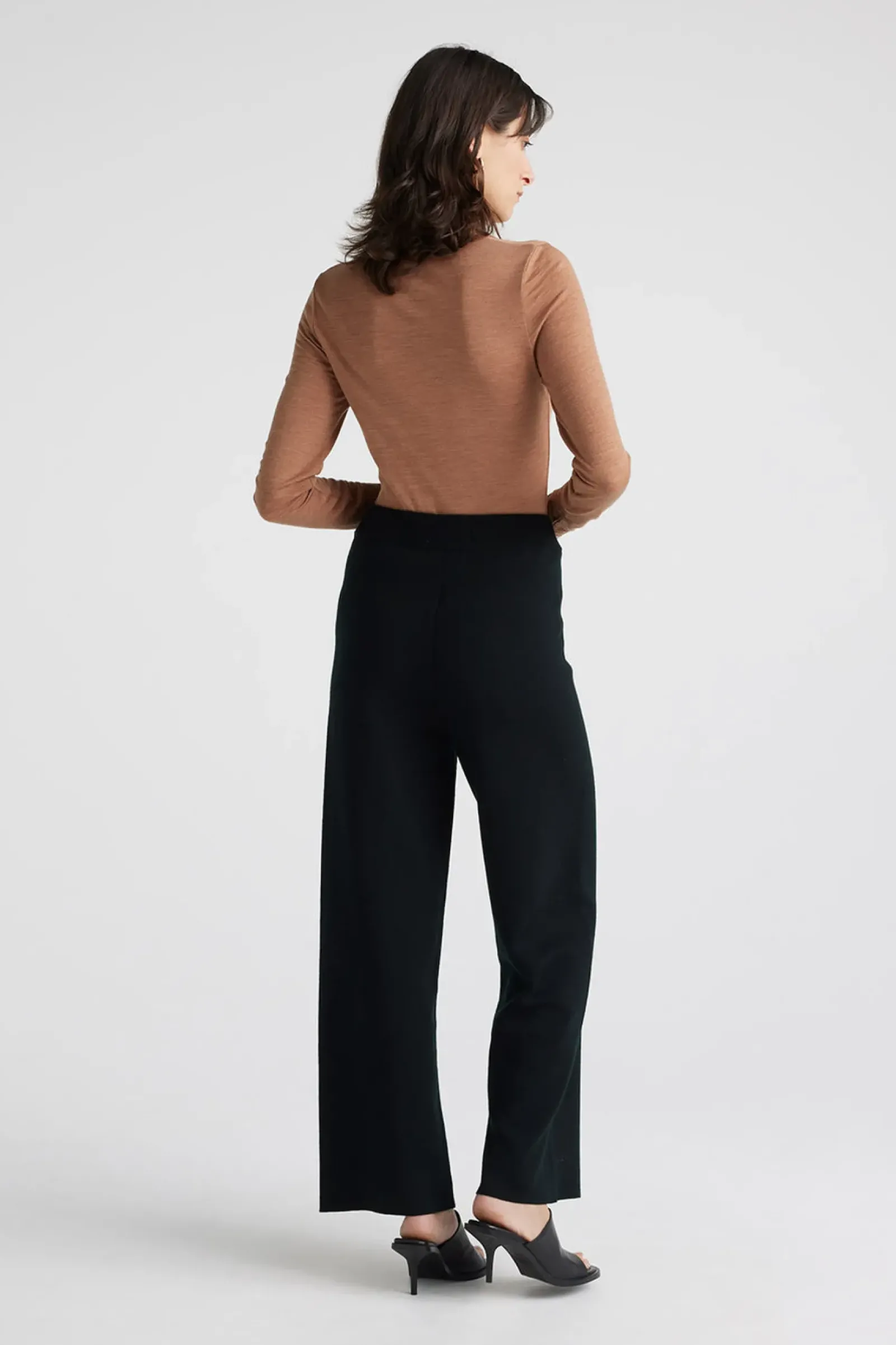 Women Toorallie Crew Merino Tee - Sand Dune