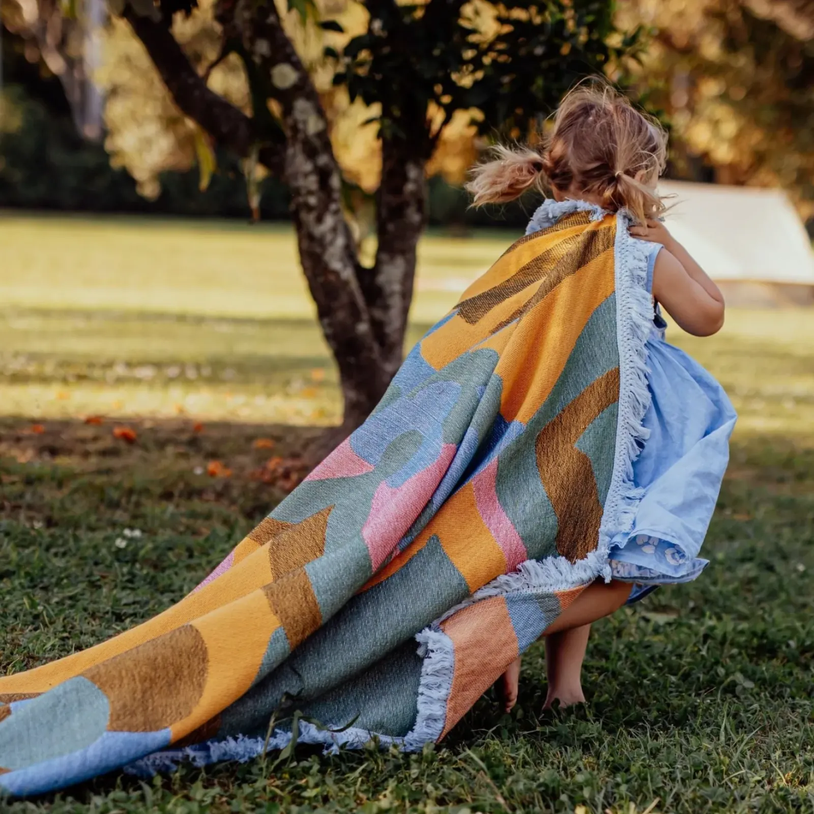 Wandering Folk Woven Throw - Kaleid Sugar