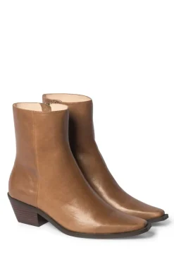 Zoe Kratzmann Intimation Boot - Choc